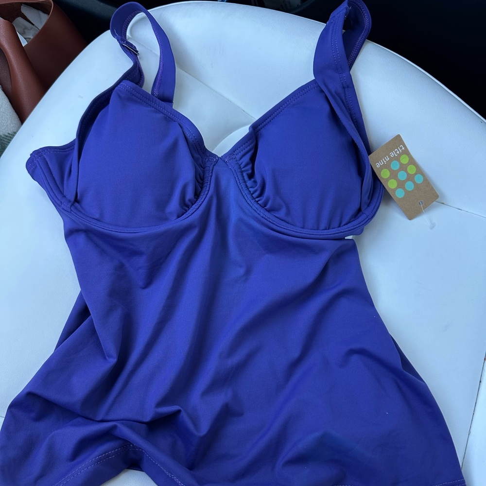 Title bikini swim top